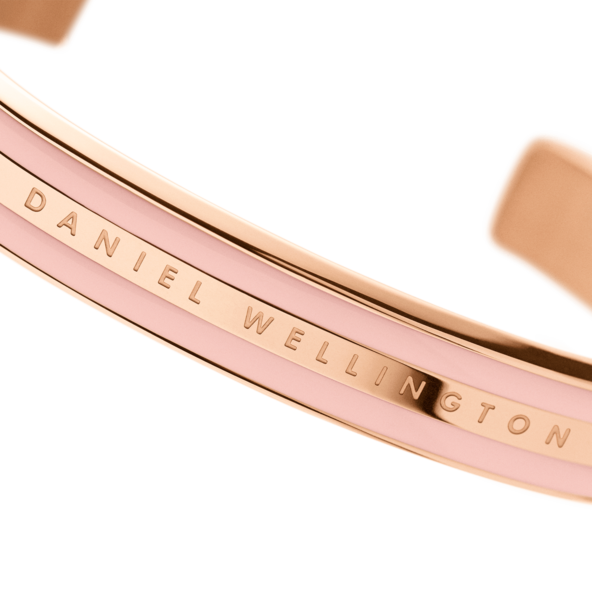 Daniel Wellington stainless steel two-tone front logo unisex cuff bracelet  - dusty rose: Buy Online at Best Price in Egypt - Souq is now Amazon.eg